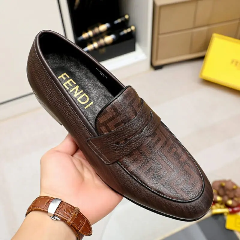 fendi cuir chaussures pour homme s_120a6711